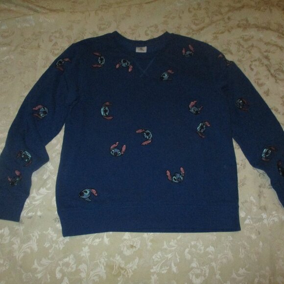 Disney Lilo & Stitch Stitch Graphic Sweatshirt embroidered heads - Picture 1 of 3
